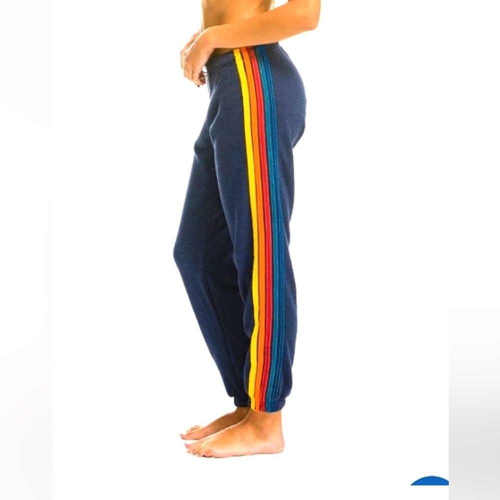 Aviator nation women 5 stripe jogger sweat pant. Size large. Navy